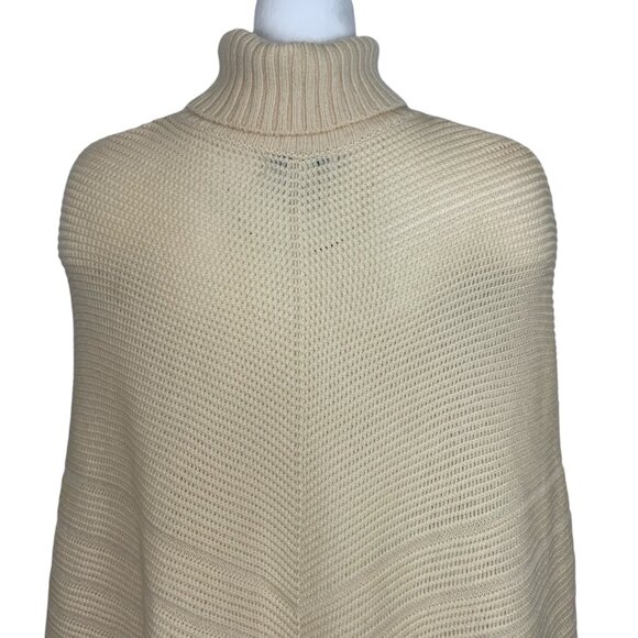Banana Republic Vintage Merino Wool Turtleneck Fringe Poncho Sweater XS/S Cream - Picture 9 of 13